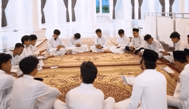 Apakah Sekolah Islam Masih Relevan di Era Modern Simak Ulasannya