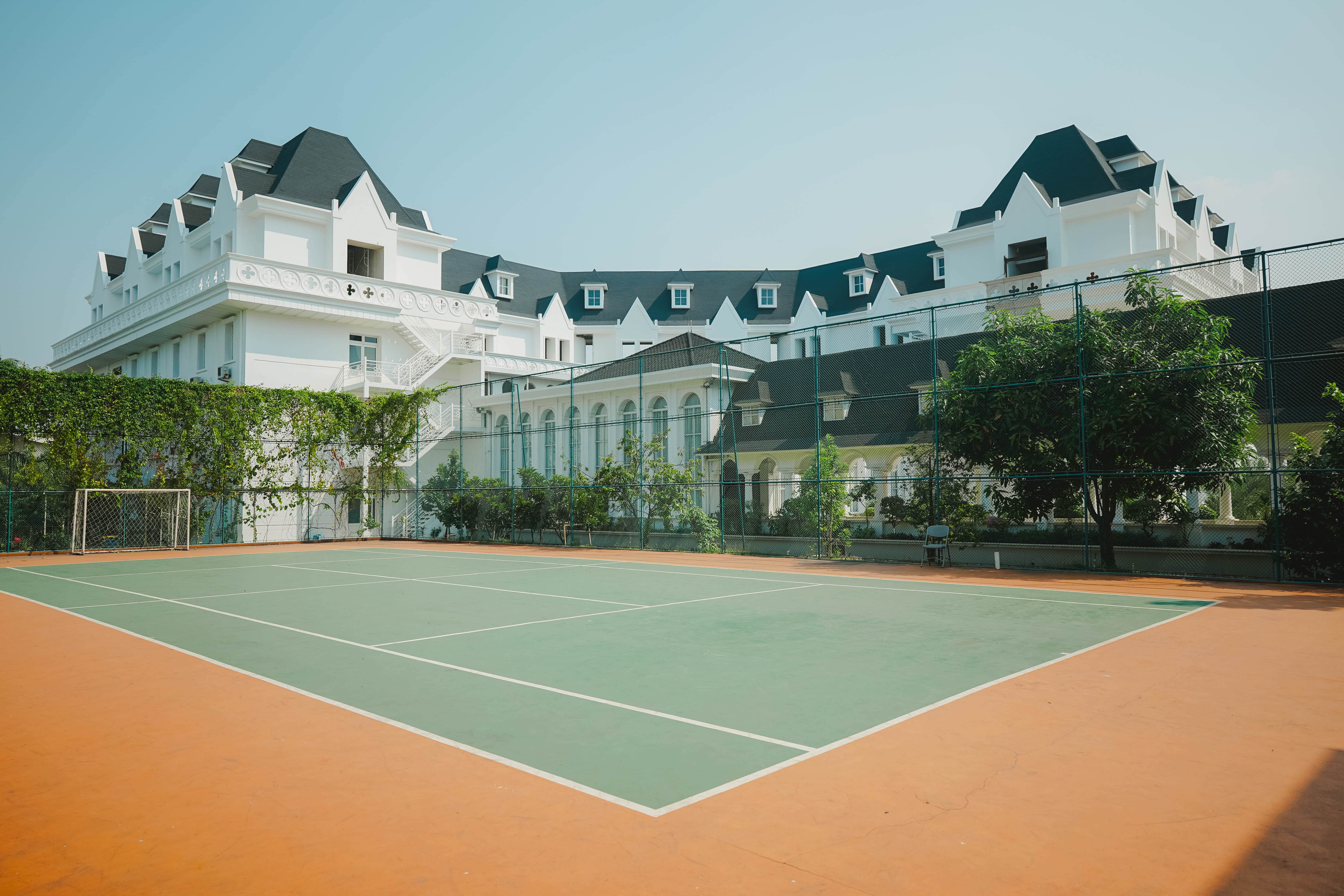 Ini Perbedaan Antara Boarding School dan Pondok Pesantren